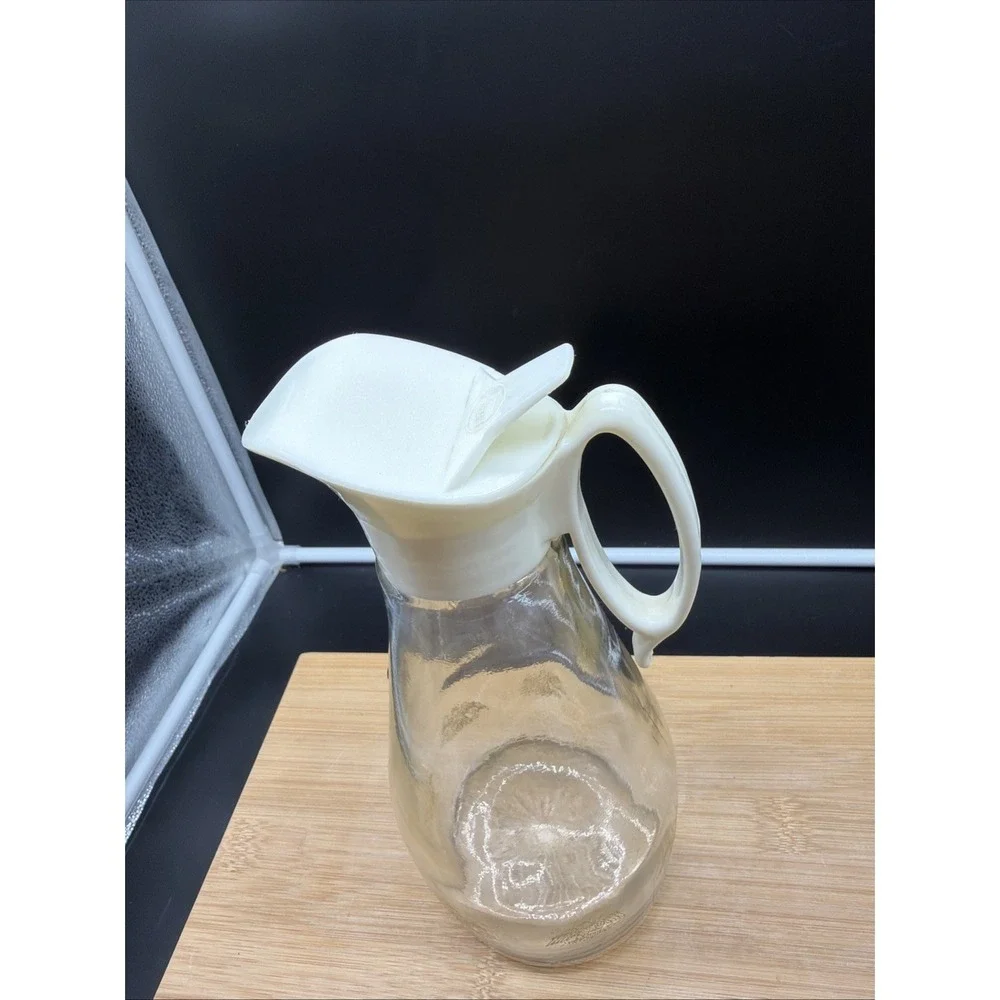 VTG Log Cabin Clear Glass Syrup Pitcher handle Pour top America Eagle 28 oz